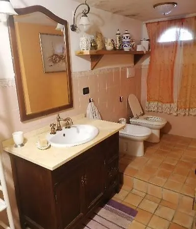 Casa Delle Rose Taverna Apartment