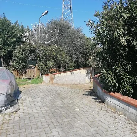 Casa Delle Rose Taverna Apartment