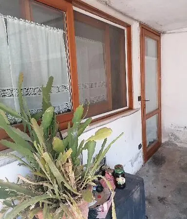 Apartment Casa Delle Rose Taverna