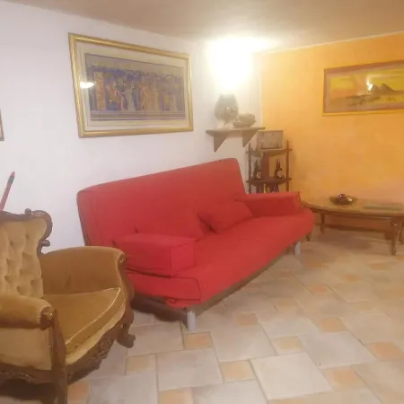 Casa Delle Rose Taverna Apartment *