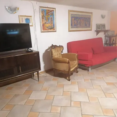 Casa Delle Rose Taverna